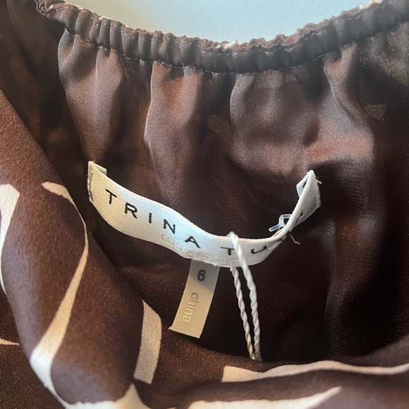 NWT Trina Turk Lambent Printed Jersey Jumpsuit size 6 - Picture 3 of 13